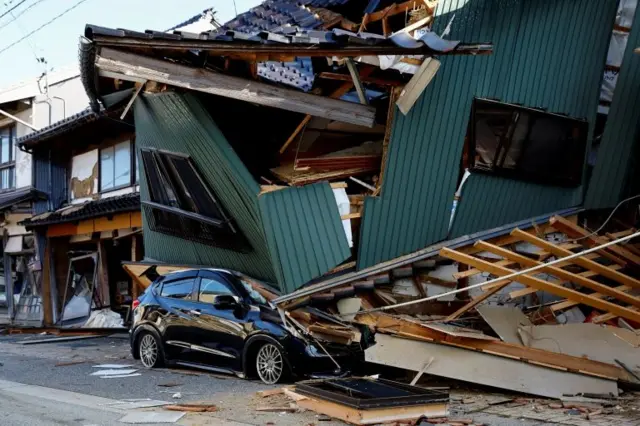 Fuerte terremoto de 5,9 sacude Tokio en Japon.
