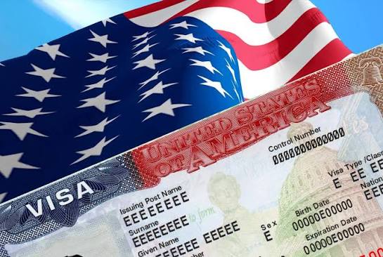 EEUU prepara revocación de hasta 200.000 visas de negocios y turismo