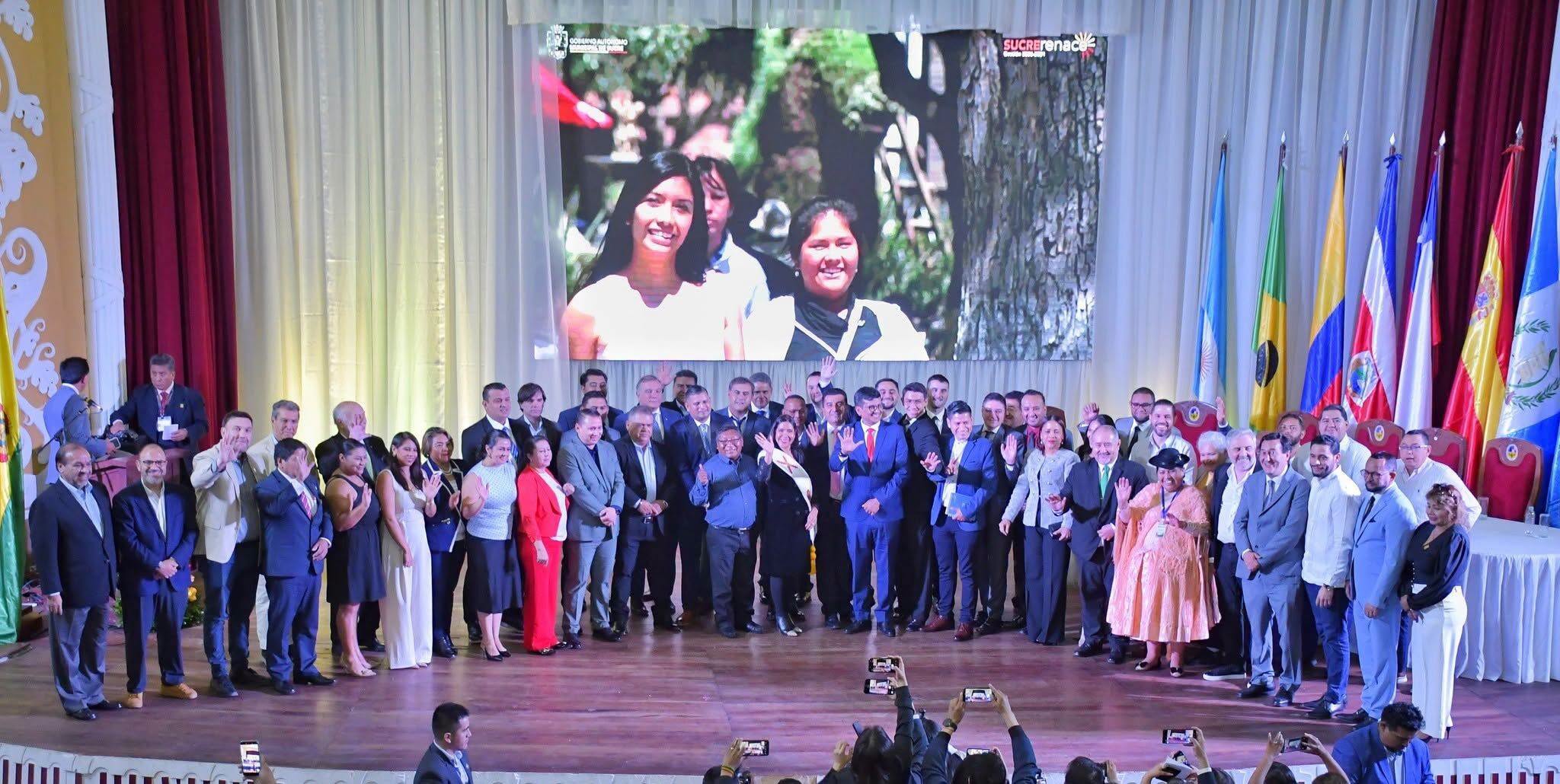 En Sucre, inauguran el Congreso de FLACMA con más de 60 autoridades latinoamericanas