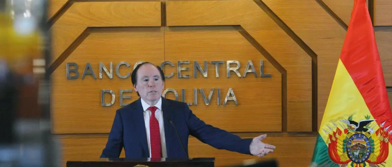 “Nunca más va a haber estos corralitos en dólares”: Presidente del BCB promete cuidar los ahorros de los bolivianos